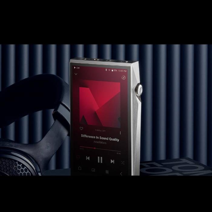 Astell&Kern A&ultima AK SP3000T / SP3000 T / SP 3000T / SP 3000 T Premium Hi-Res Vacuum Tube Music Player / Digital Audio Player / DAP Original