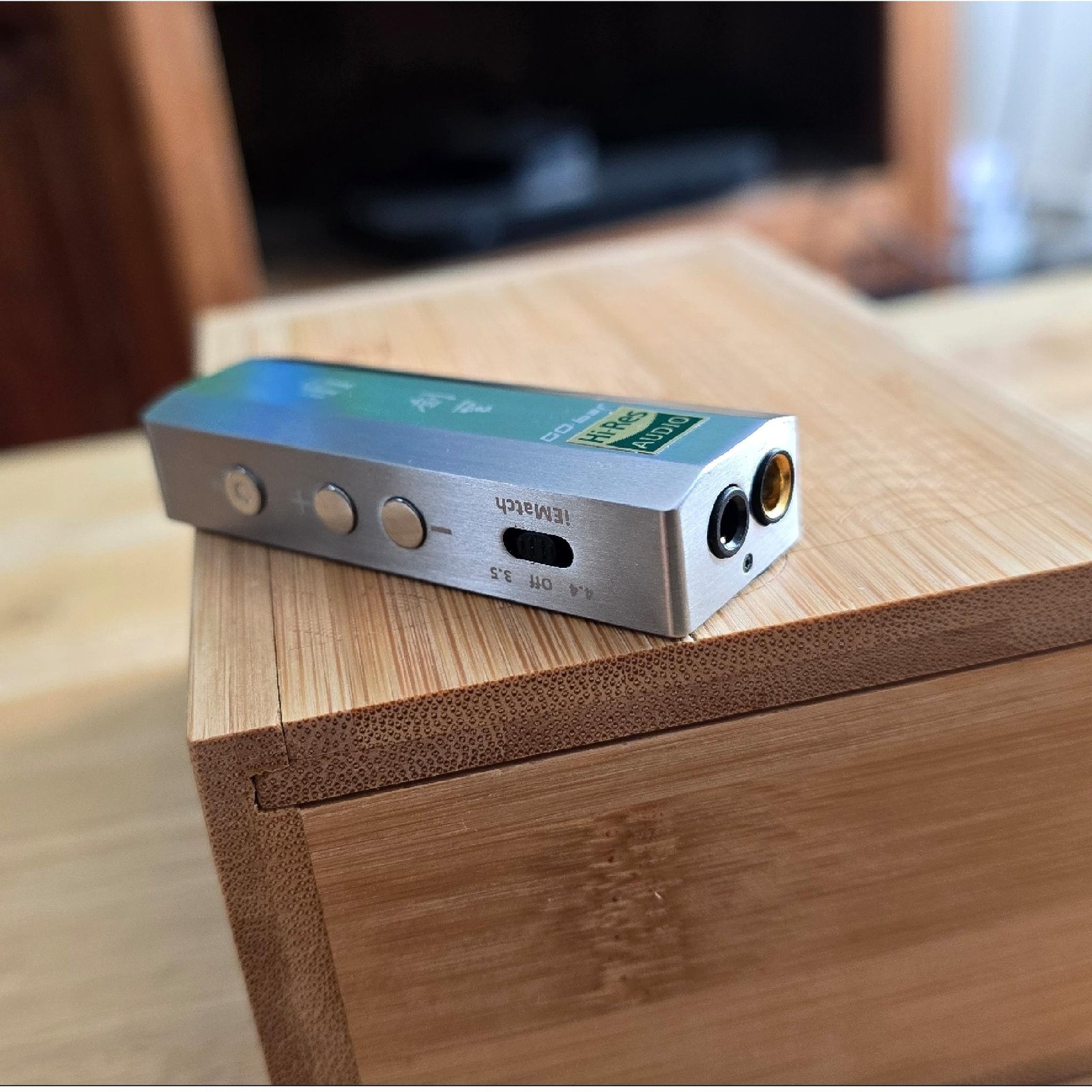 iFi Go Bar Kensei Hi-Res Portable DAC/Amplifier with Full MQA Decoder, K2HD Coding, XSpace, XBass / DAC Amp Original