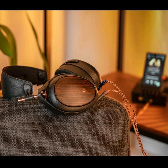 Meze Liric II / Liric 2 / Liric2 / 2nd Generation Premium Isodynamic Closed Back Headphone Original